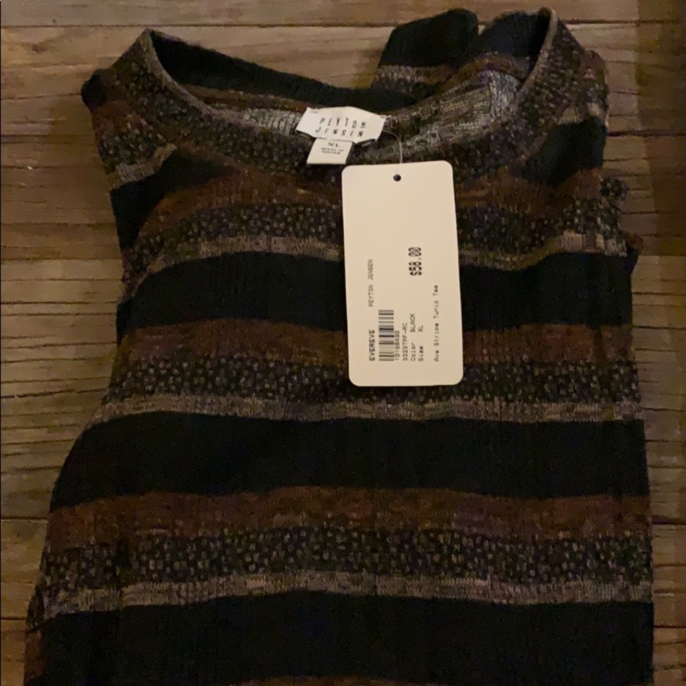 Peyton Jensen stripped top